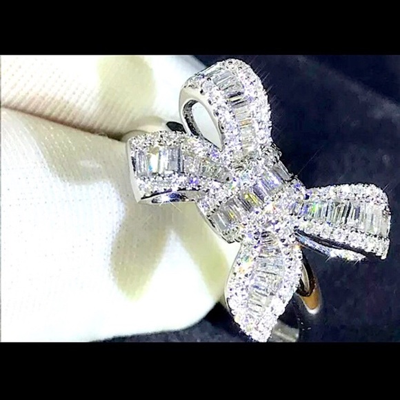 💍 New Simulated 💎 Sterling Silver Looped 💍 - Picture 4 of 5